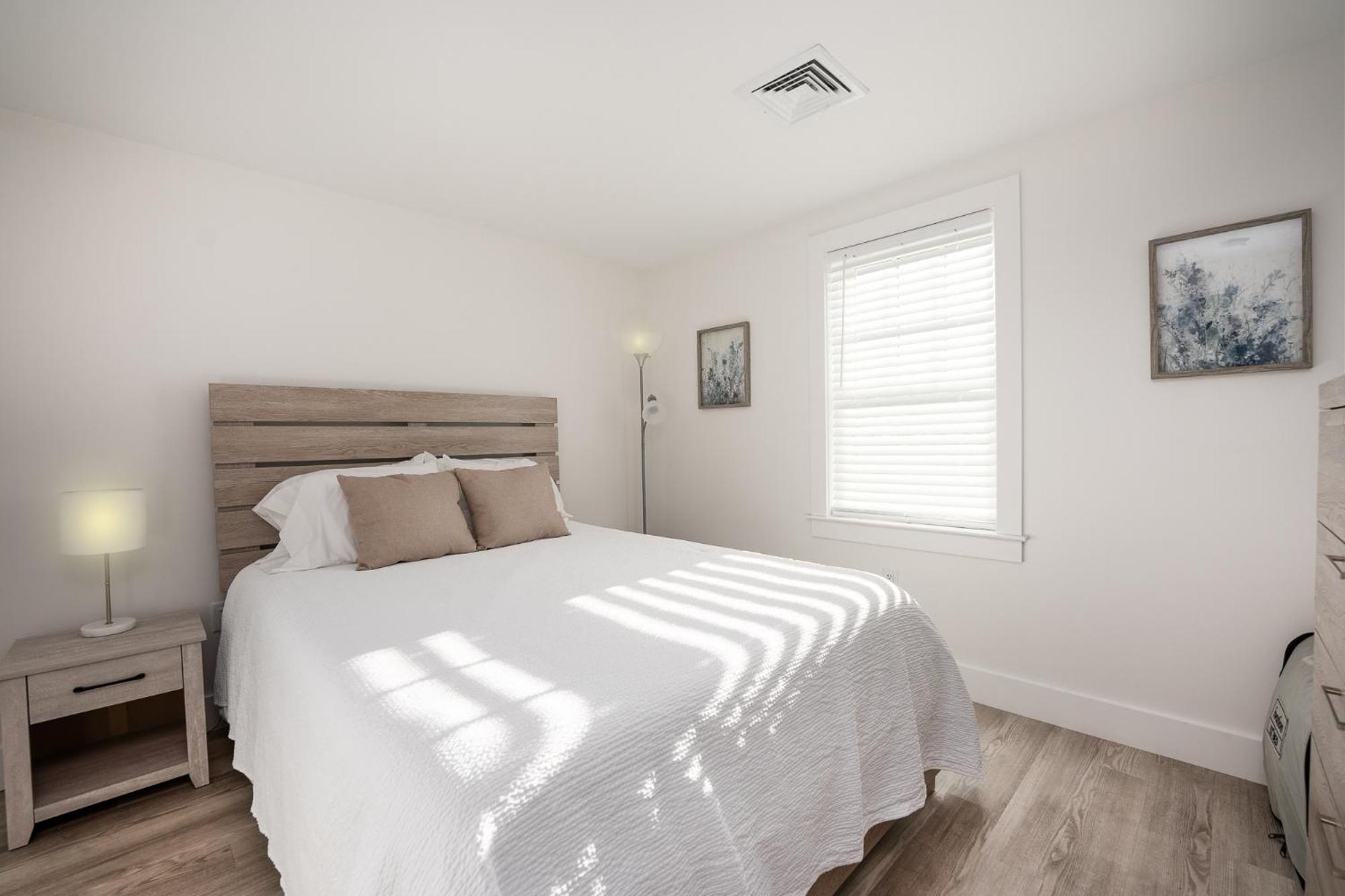 Thomas Sea Suites At Harbourtown Plymouth Room photo